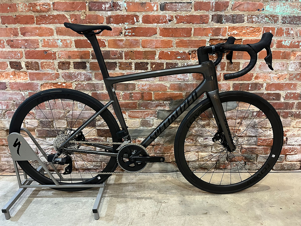 Ride more bicycles closeout 0017 tarmac sl8 expert side